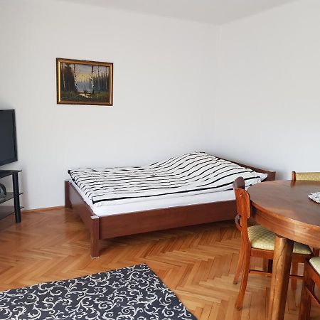 Mieszkanie W Centrum Krakowa Buitenkant foto